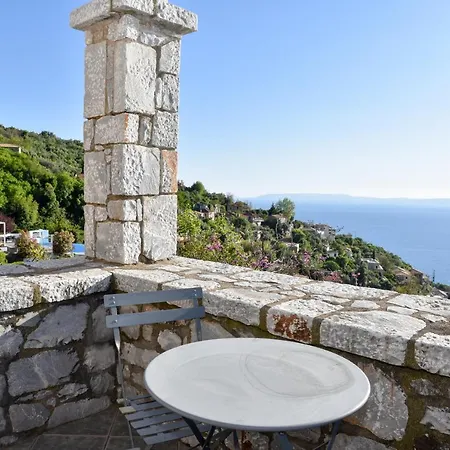 Ryalos Villas Kalamata Exterior photo