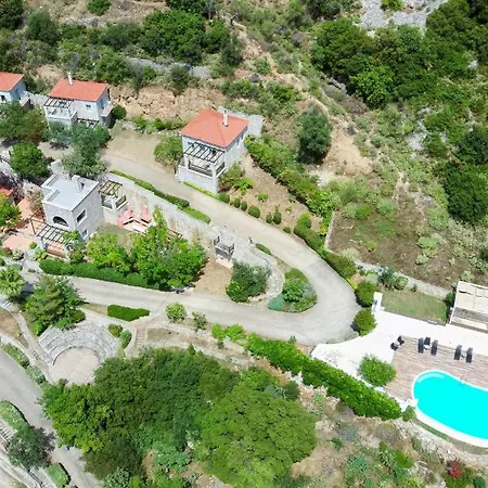 Ryalos Villas Kalamata Exterior photo